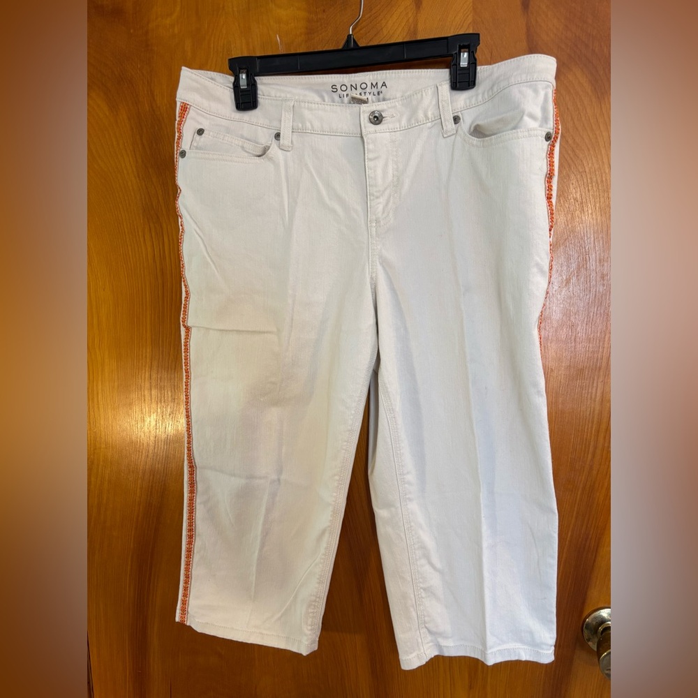Sonoma Modern fit White Capri Pants with Orange Trim